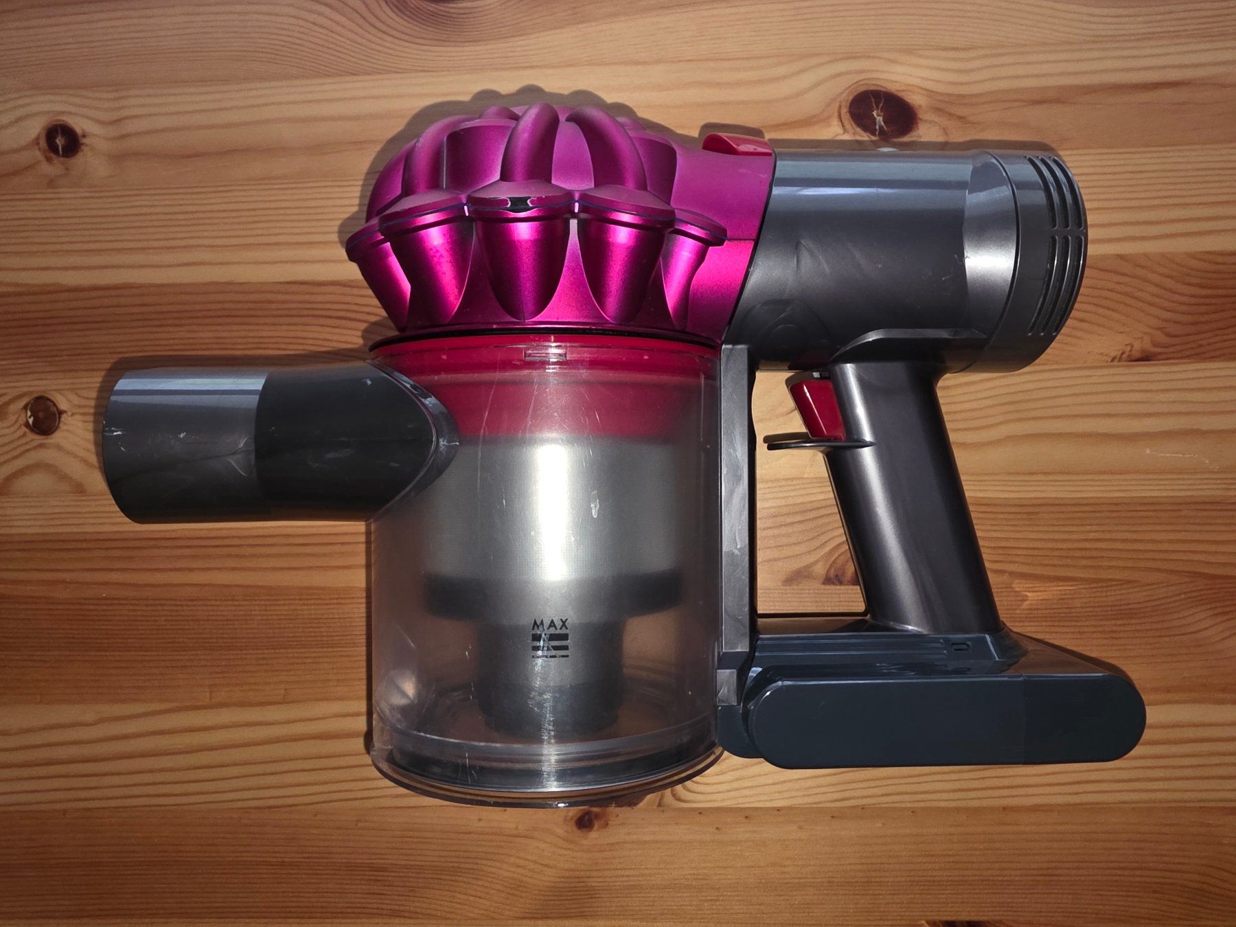 Dyson Aspirapolveri & Accessori: Refresh Dyson V7 Staubsauger sauber, neuer Akku + Filter – Usato da Stein SG venduto da nxr_vzv9