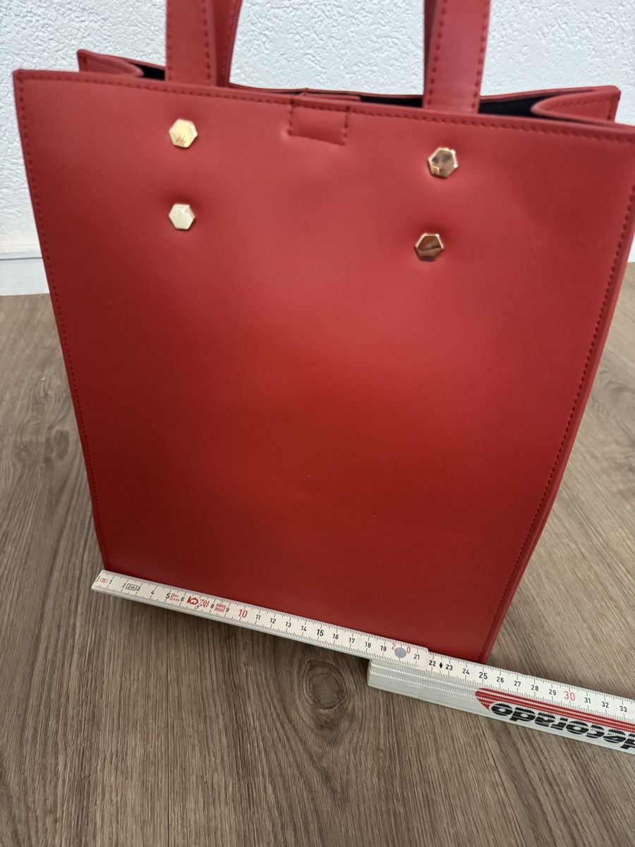 Pieces Borse da donna: Tasche Pieces rot Bag Handtasche – Usato da Fislisbach venduto da KolibriSecondhand 7