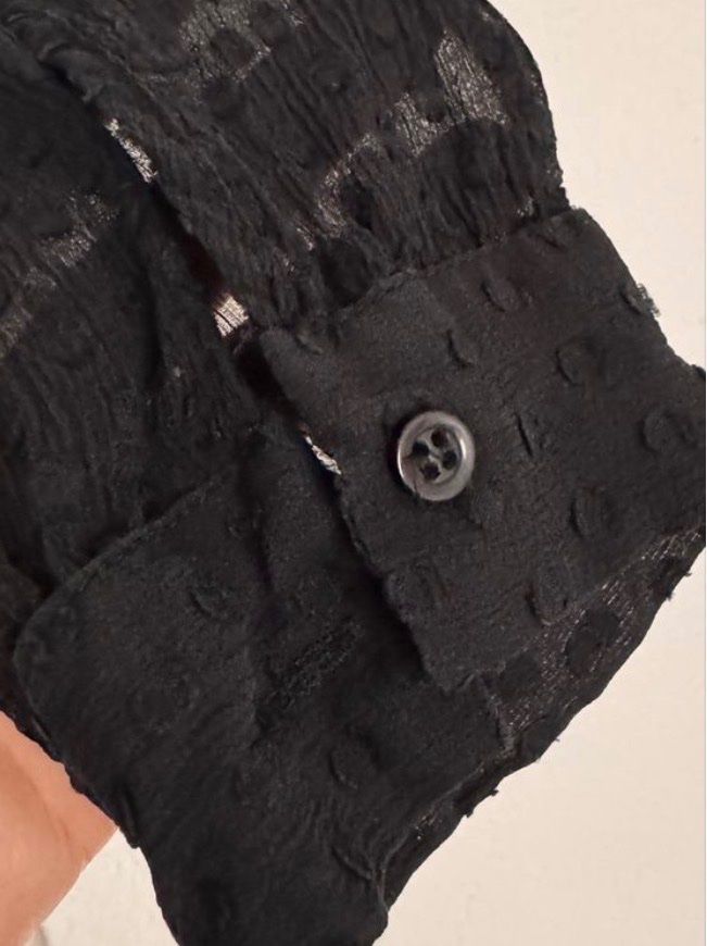 Zara Blusen: Schwarze Zara Bluse, Gr. L – Gebraucht aus Winterthur von Arunasu 4