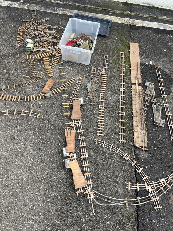 Lot De Rails De Train électrique Grand Format - Occasion - Pour Réseau De Train Miniature