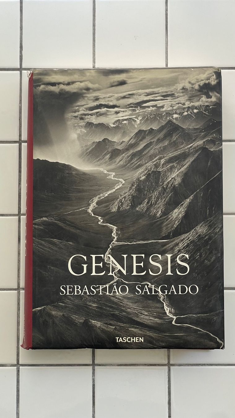 Libri: Sebastião Salgado – GENESIS – Usato da Zürich venduto da felix.good