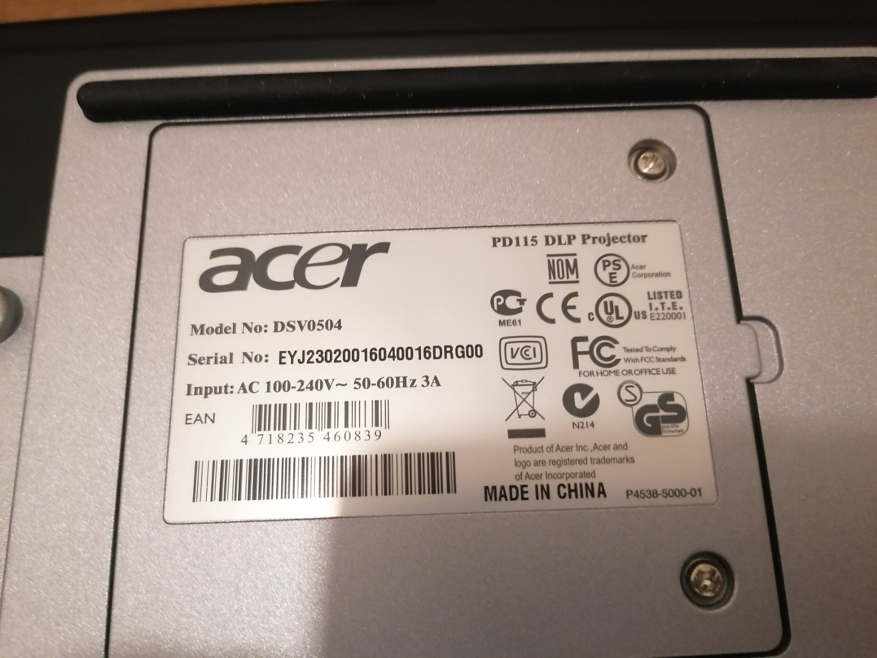 Acer Proiettori: Beamer Acer – Usato da Geroldswil venduto da Dirici 3