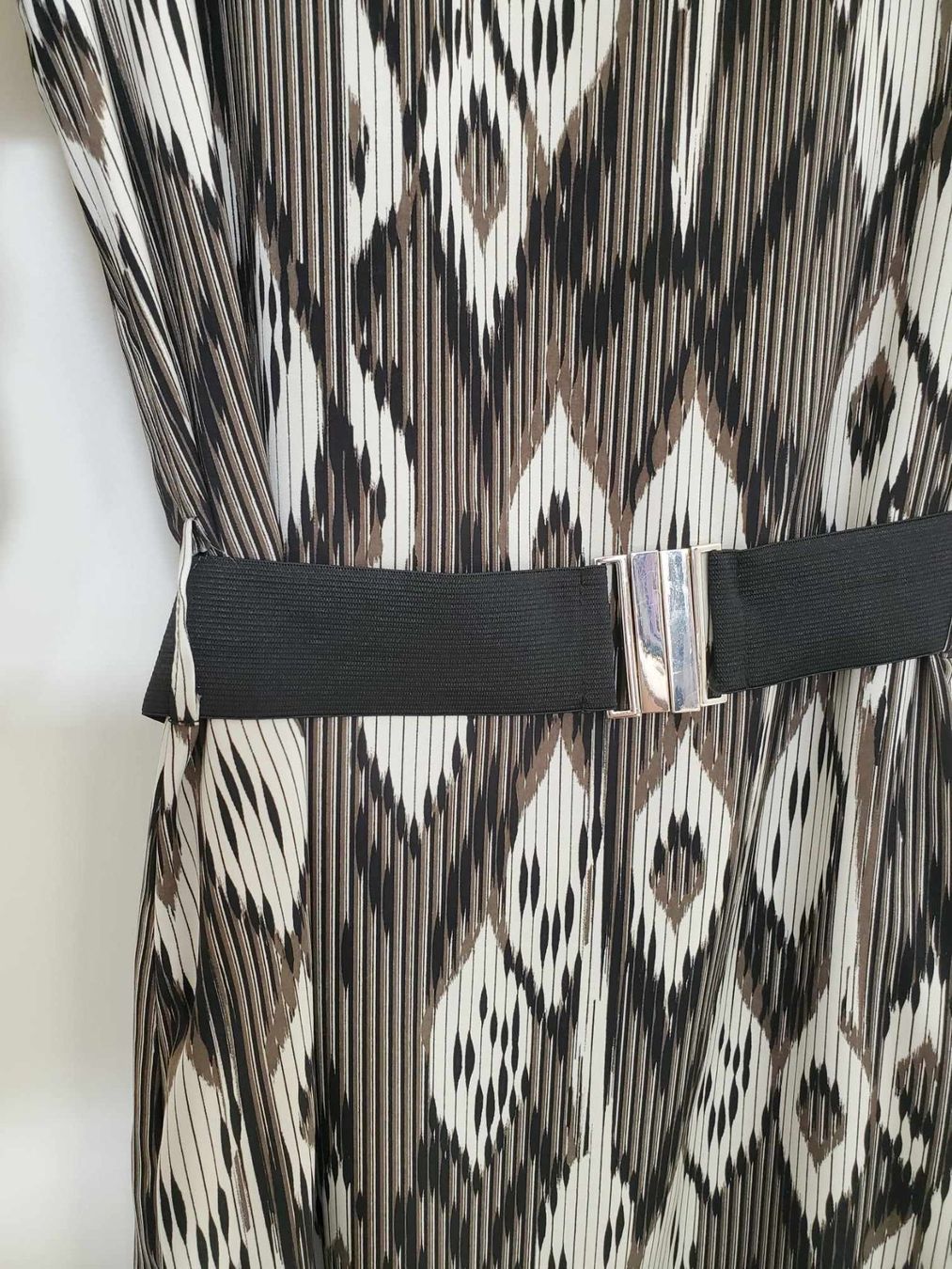 Morgan Kleider: Robe "Morgan" – Gebraucht aus Bernex von Sooeg_01 4