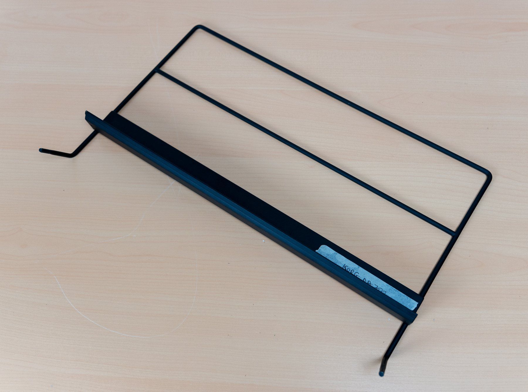 Korg Supporti per strumenti musicali & leggii: Korg Pa700 Notenständer – Usato da Zürich venduto da tonogen 2