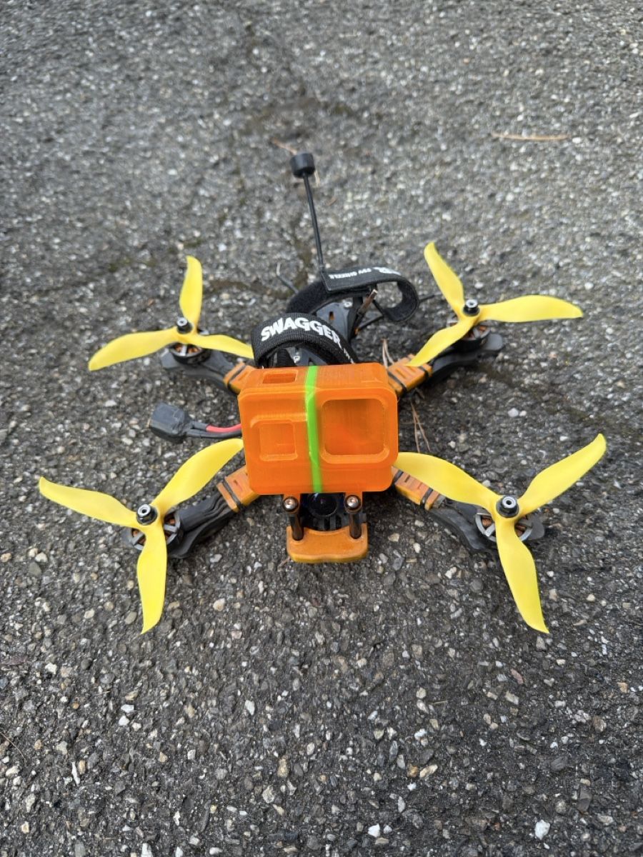 Modellismo RC: Drone FPV analogique FRSKY 5" – Usato da Reconvilier venduto da ayt_9l5r