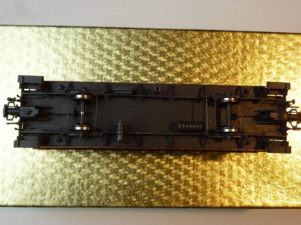 Ferro-suisse Modelleisenbahnen: Ferro Suisse H0m RHB X 9060 braun – Gebraucht aus Birmensdorf ZH von 8903ErichTittel 2