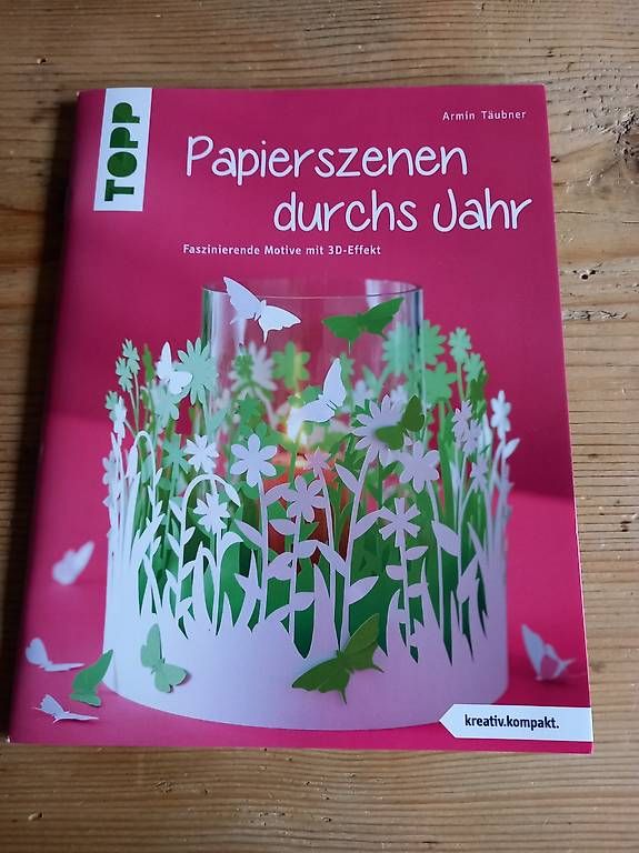 Bücher: Papierszenen durchs Jahr – Gebraucht aus Niederönz von Elisabeth67