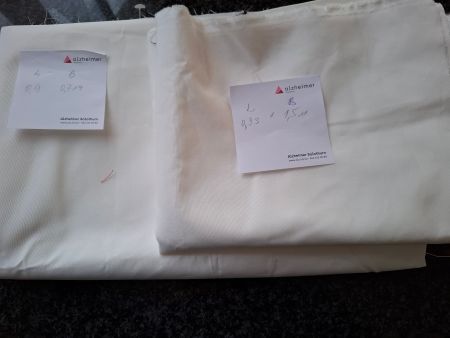 Zwei Stoffstücke Teak, weiss, verschiedene Grössen!
