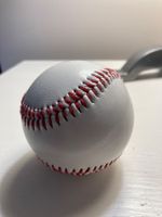 Balle de baseball