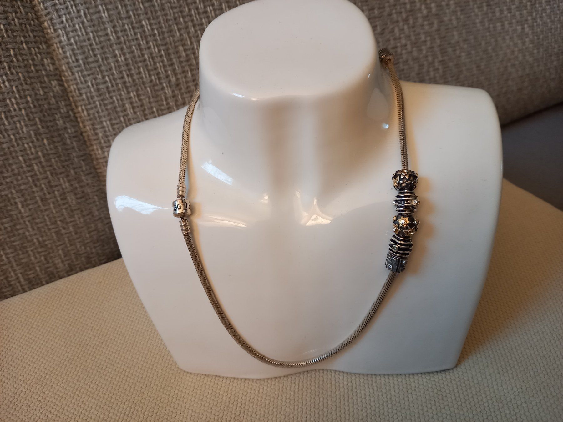 Pandora Ketten: Original "PANDORA COLLIER" mit 6 Charm Anhänger – Gebraucht aus Rickenbach LU von ata47 2
