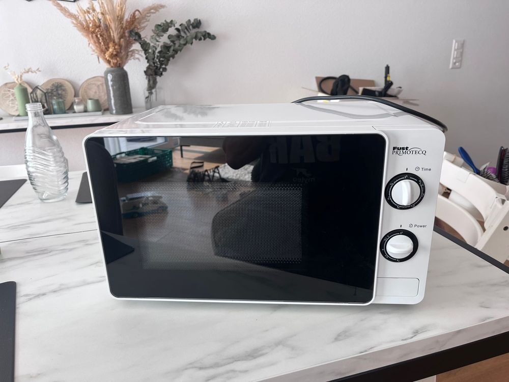 Micro-ondes Fust Primotecq (D'occasion) à Bussigny pour CHF 25 ...