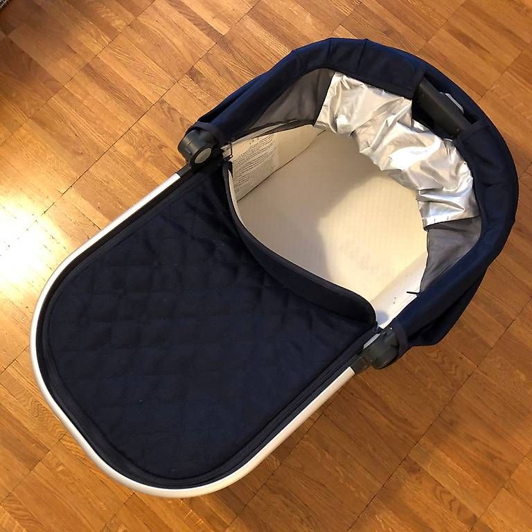 Marsupi portabebè: UppaBaby Vista Babyschale / Wanne – Usato da Bern venduto da Liselotte07 2