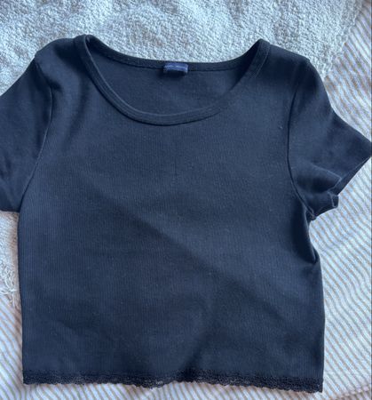 Black Brandy Melville Cropped T-Shirt Lace Trim 