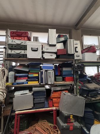 Diverse Transportkoffer Aluminium und Kunststoff gebraucht