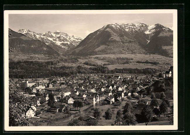 Cartoline postali: Sarnen, Ortsansicht mit Melchtalerberge  – Usato da Berlin venduto da bartko-reher