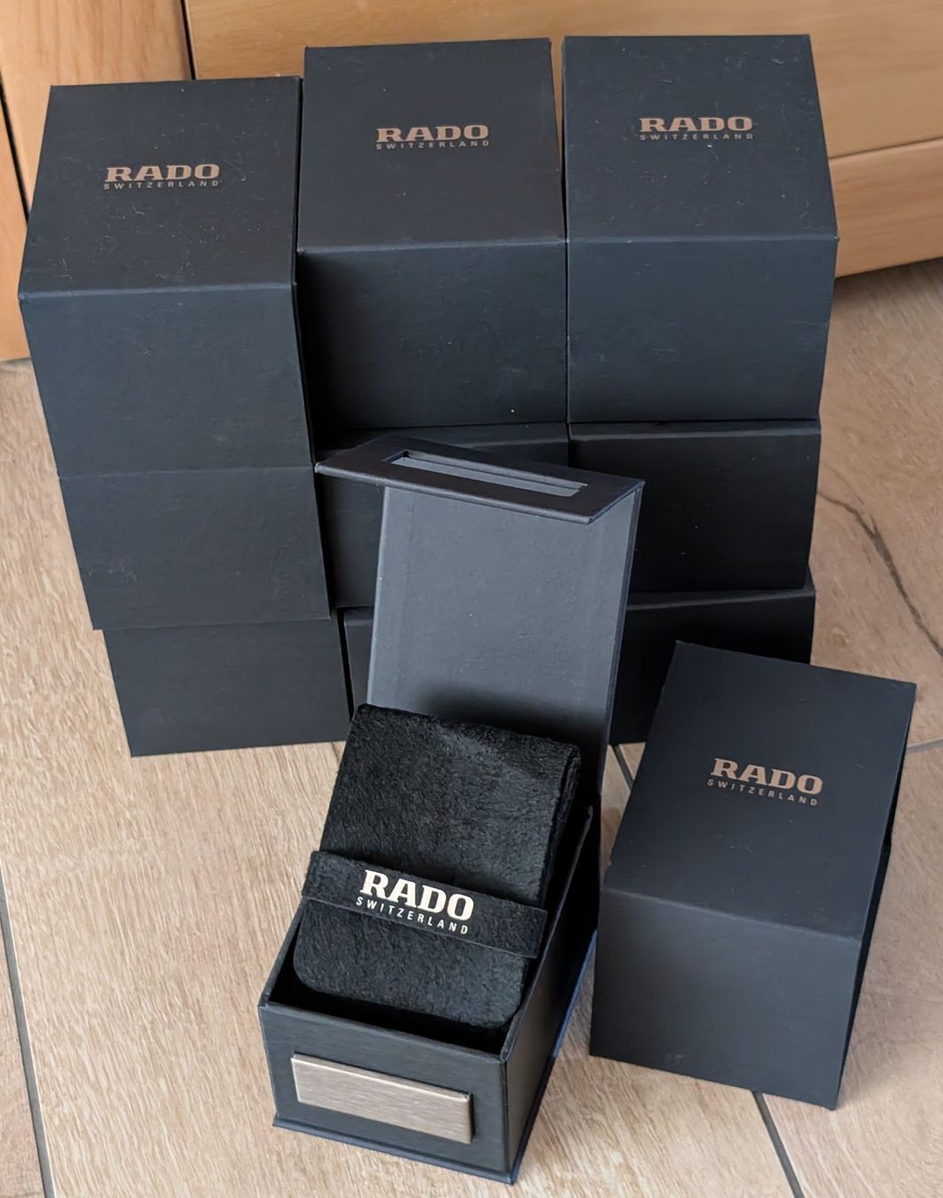 Rado Orologi: 10 Rado Boxen – Usato da Oberbüren venduto da Space20 1