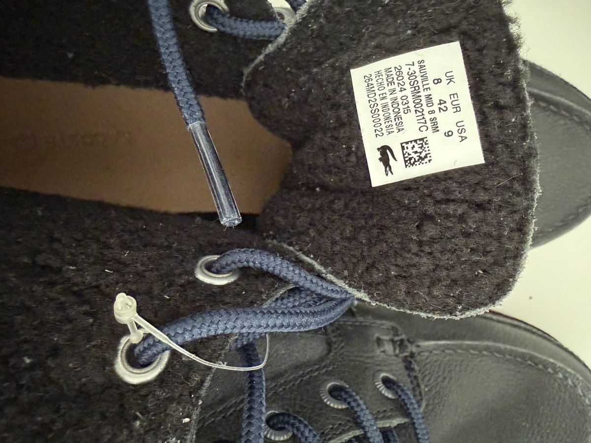 Lacoste Scarpe da uomo: Original Lacoste Schuhe NEU – Nuovo (secondo la descrizione) da Binningen venduto da Eober 1