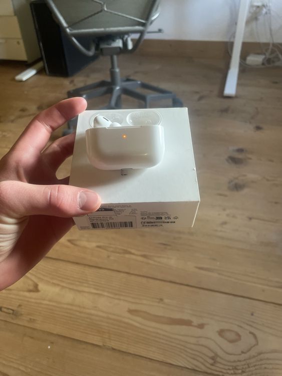 Apple Airpods Pro 2 4