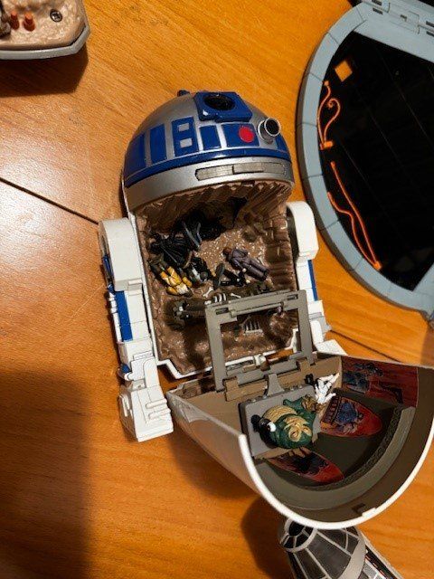 Giocattoli: STAR WARS Micro Machines Sammlung – Usato da Binningen venduto da spyc 3