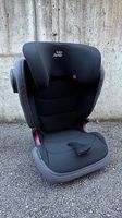 Britax Römer Kidfix III M + Sommerbezug unfallfrei