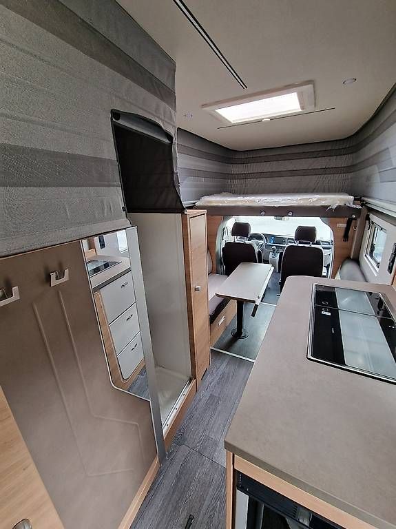Veicoli da campeggio: Knaus Tourer Cuvision 500LT – Nuovo e nell'imballaggio originale da Baar venduto da ver_z7lm 4