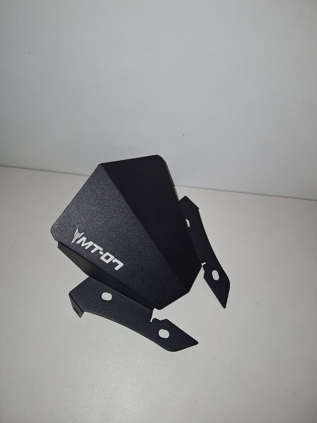 Yamaha Tutti i ricambio per moto: Yamaha Mt 07 Windschild – Nuovo e nell'imballaggio originale da Fislisbach venduto da captn_mah