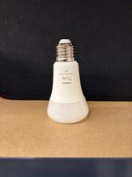 Philips Hue LED Lampe E27 White and Color neu