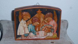 Schnitzholz Krippe / Kinderkrippe