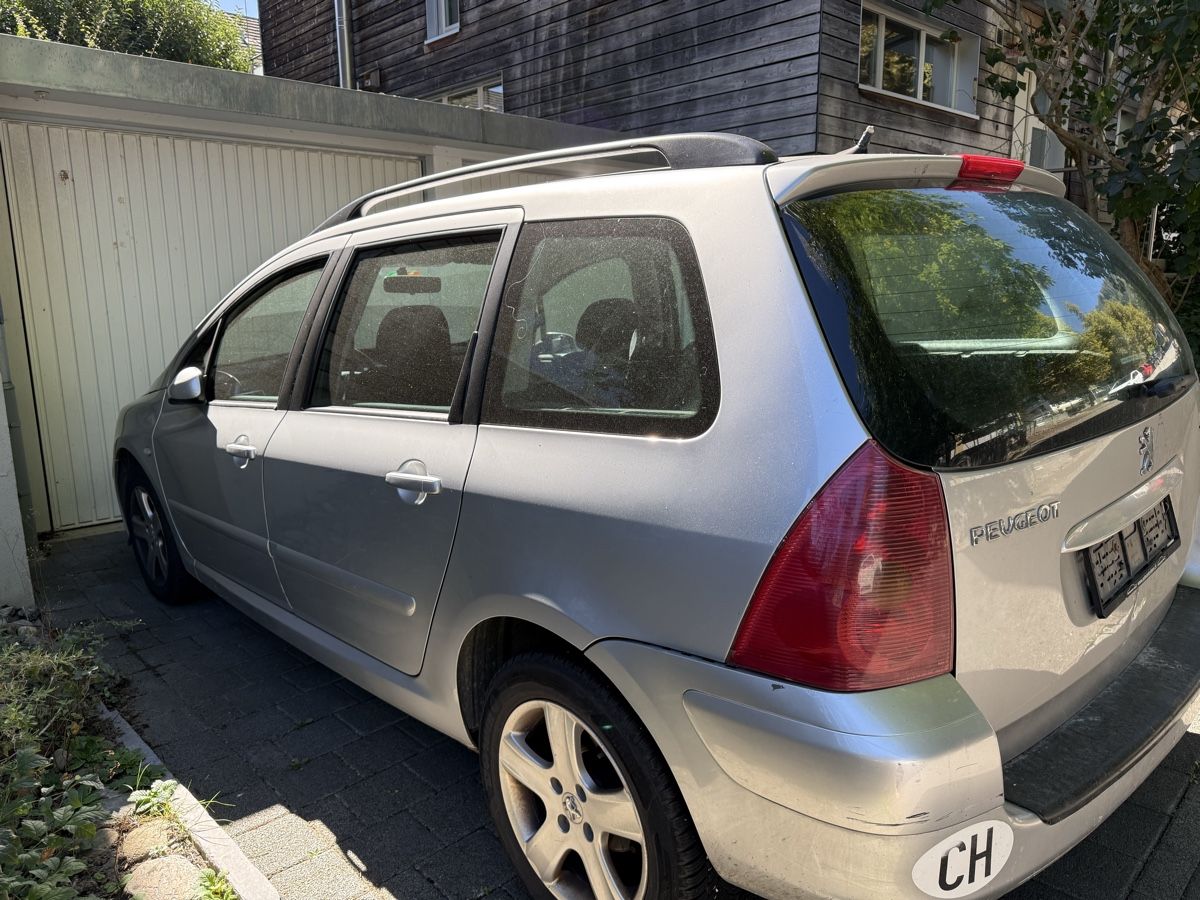 Peugeot Automobili: Peugeot 307 Break 2.0 I – Usato da Kaufdorf venduto da nadine_bufe 2