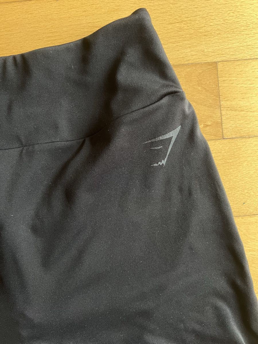 Gymshark Leggings: Gymshark Shorts - Gr S – Usato da Altstätten SG venduto da Melval22 1