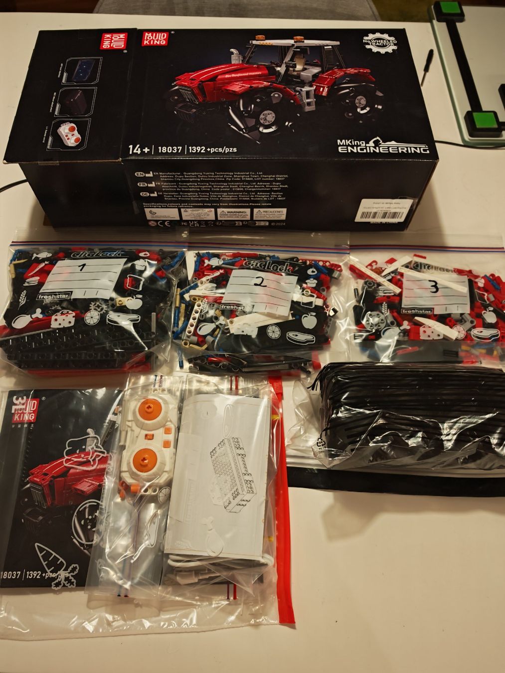 Mould King Kit di costruzioni: Mould King ferngesteuerter Traktor – Usato da Solothurn venduto da Qlex 4