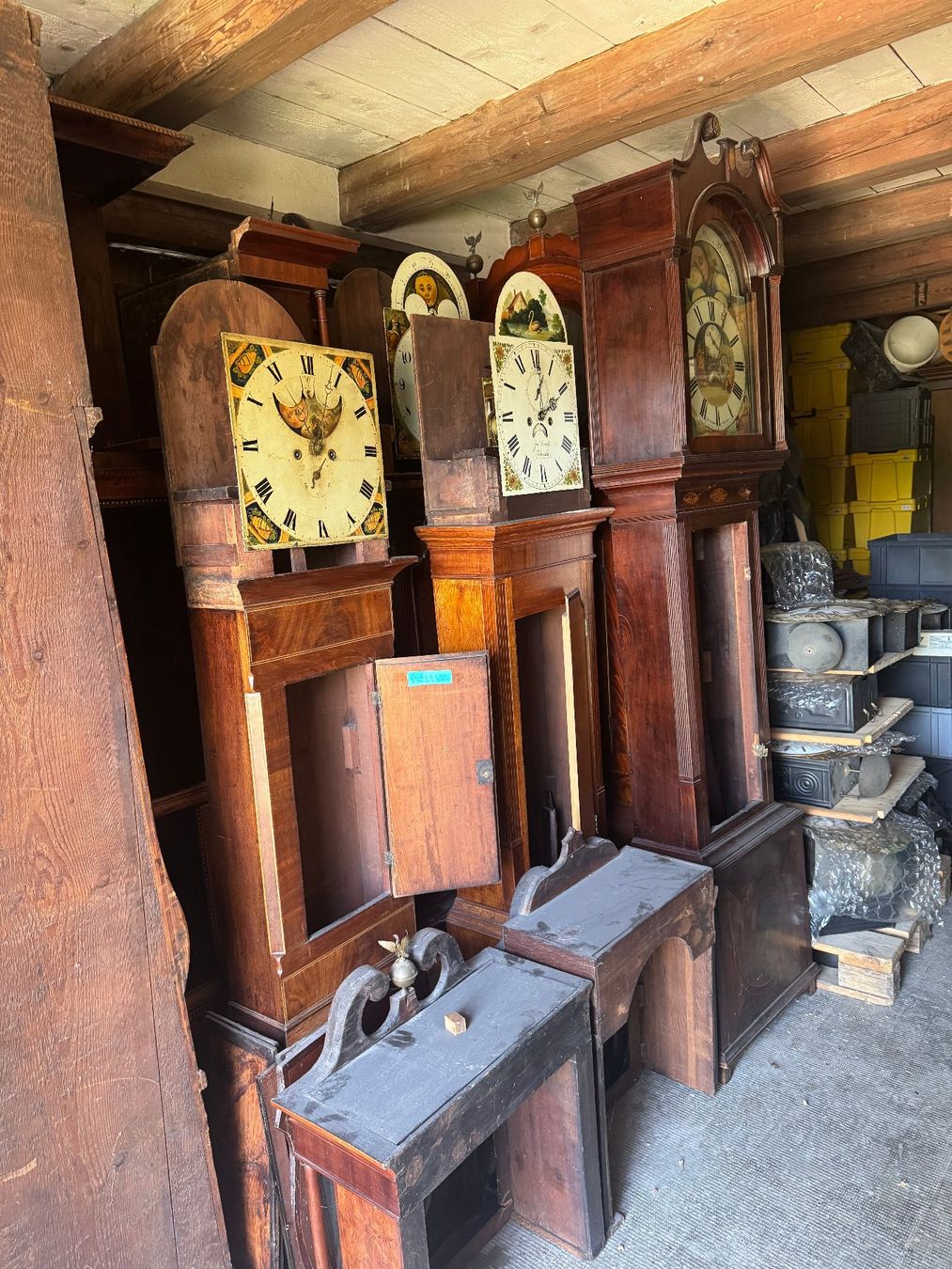Orologi da terra & Orologi da parete: 8 antike engl. Standuhren , machen Sie ein Preisvorschlag – Usato da Schönenwerd venduto da Comtoise 8