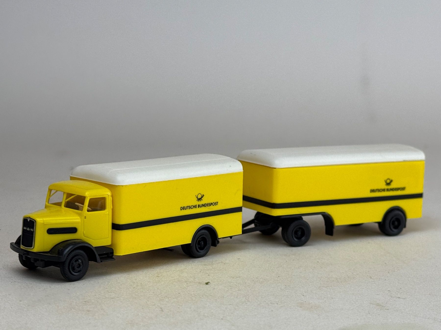 Roskopf Modellautos: VE1- Albedo MAN Postkoffer Lastzug – Gebraucht aus Elm von Wikmtz