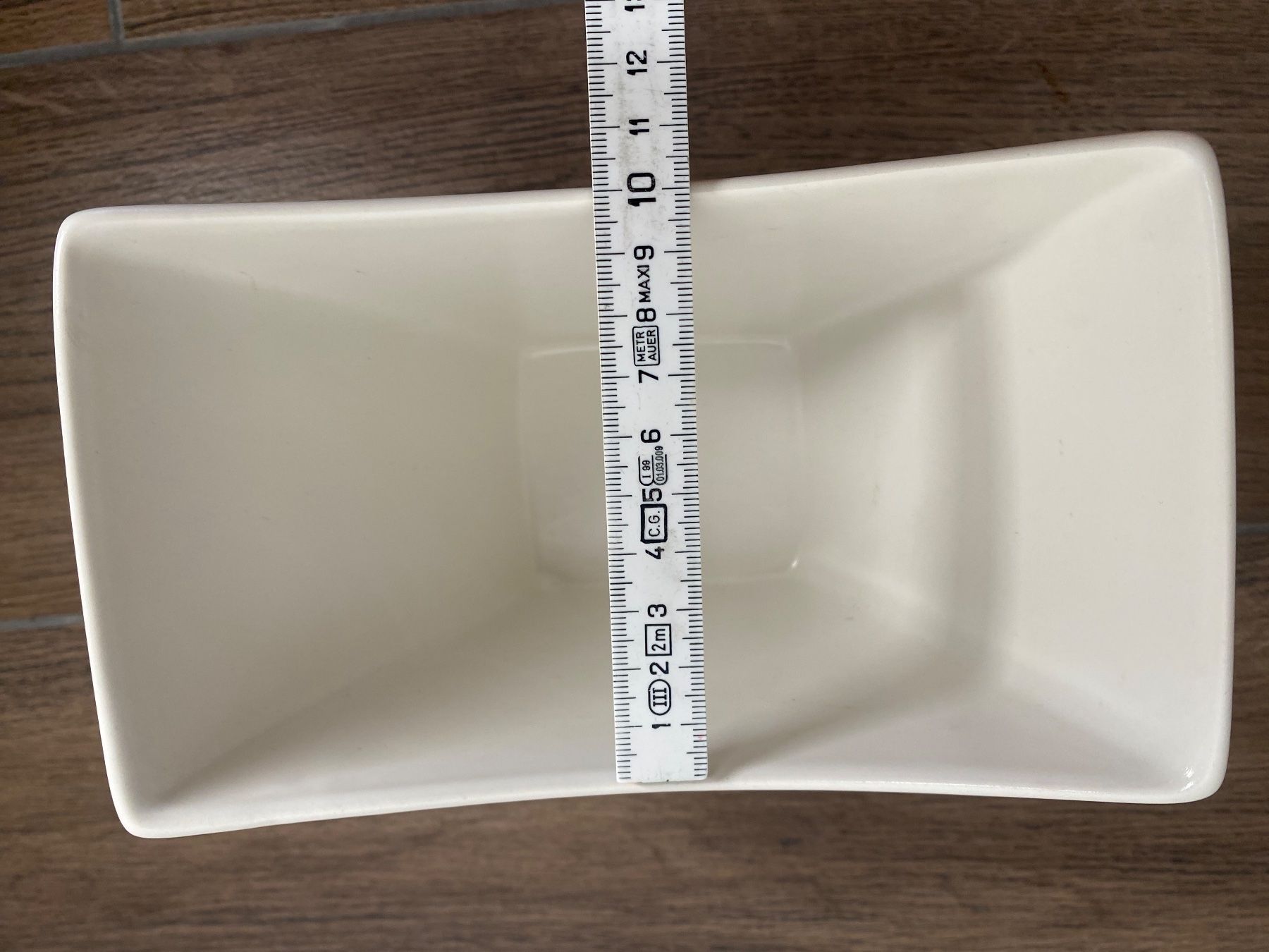 Vasi per fiori: Blumentopf in Schalenform weiss – Usato da Pratteln venduto da a23_j2gs 3