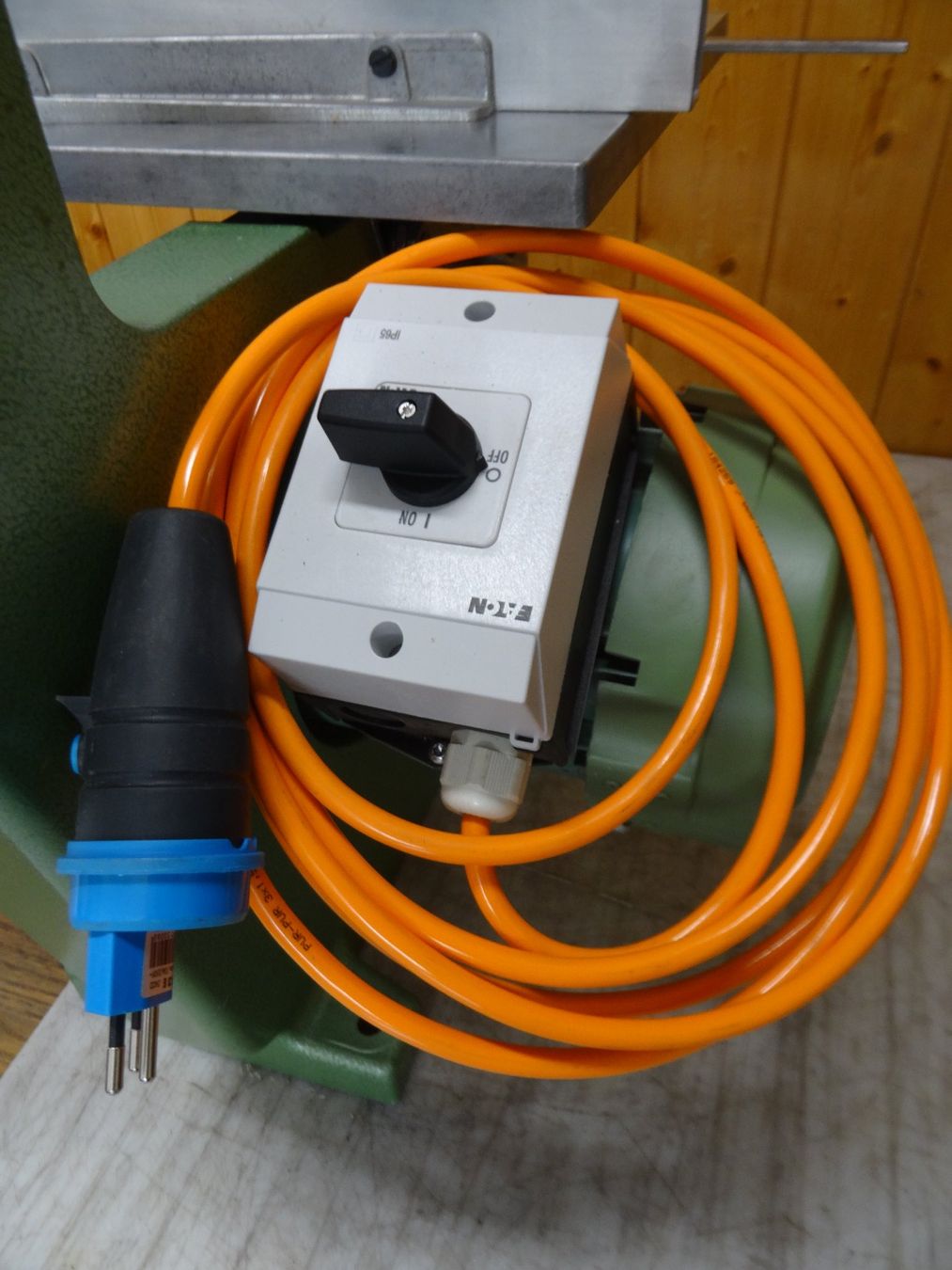 Inca Scies: Inca - Bandsäge 220 Volt – D'occasion à Lungern par madachsa 4