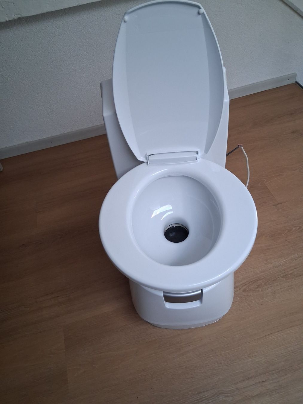 Dometic WC: Dometic Kassettentoilette CTS 4110 – Neu (gemäss Beschreibung) aus Fruthwilen von nin_gvs8