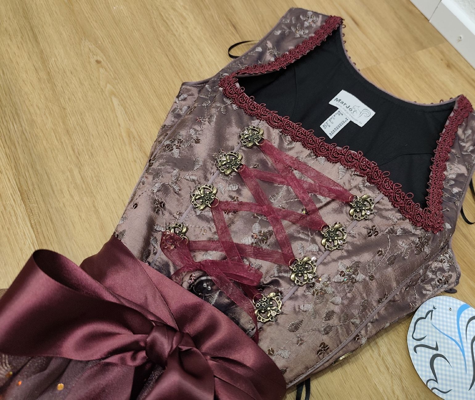 Kleider: Dirndl Marjo, Gr. 36 - NEU – Neu und originalverpackt aus Dussnang von Rosenfee50 2