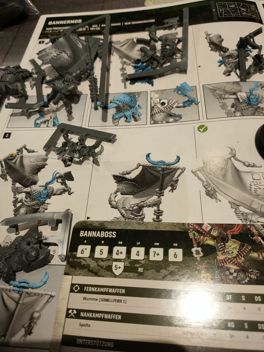 Kits de montage: Bannerboss der Orks Warhammer 40k – Neuf (Voir description) à Baden par Araneus 1