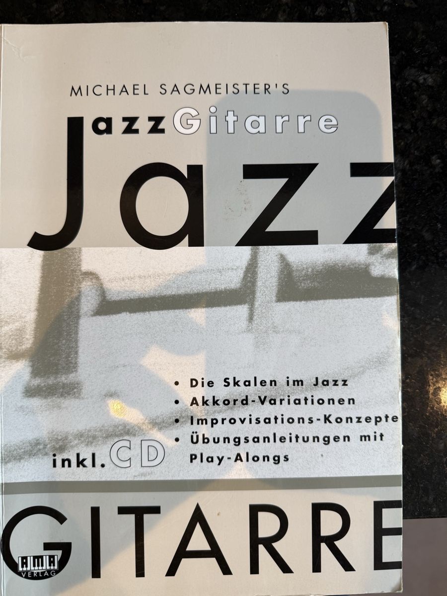 Libri: Jazz Gitarre von Michael Sagmeister – Usato da Wädenswil venduto da fassli11