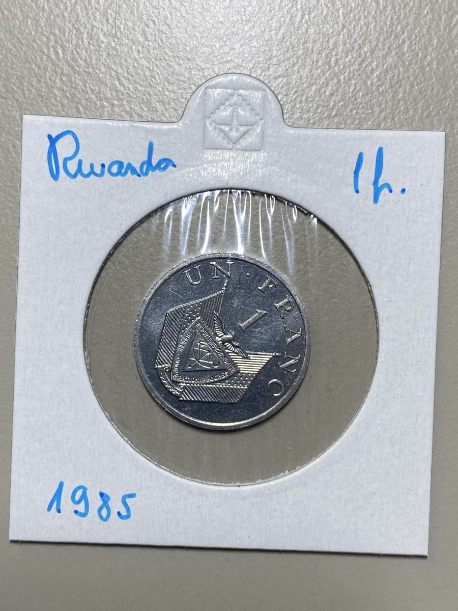Alle Münzen: Rwanda - 1 franc - 1985 – Gebraucht aus Payerne von Mike1682