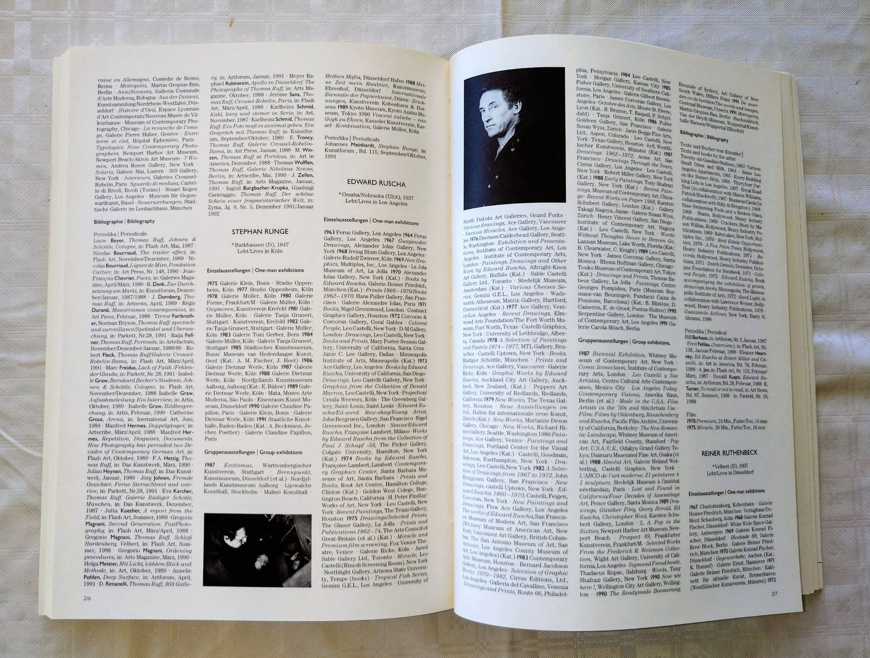 Bücher: Documenta IX, 13. Juni - 20.September 1992 Kassel. FULLSET – Gebraucht aus Zürich von Simple23 6