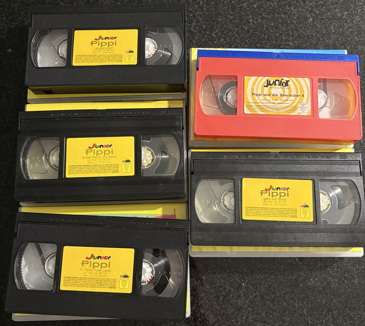 Alle VHS: VHS Filme Pippi Langstrumpf Set ab Fr. 1.- – Gebraucht aus Perlen von S0nG0ku 2
