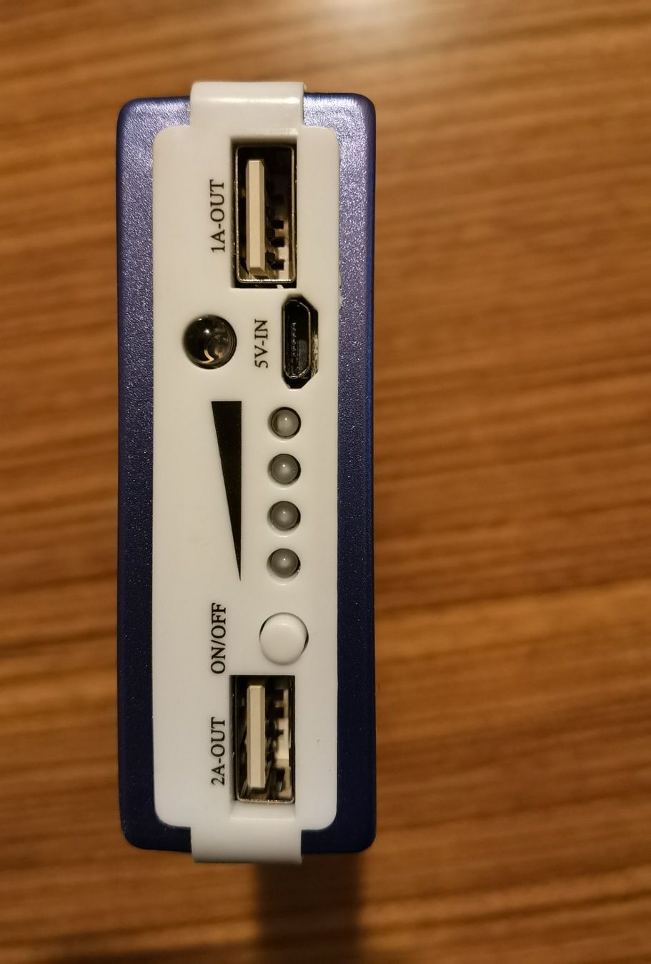 Solargeräte und Solarprodukte: SOLAR POWERBANK MIT LICHT - 90000mAh. – Gebraucht aus St. Gallen von Ztk162 2