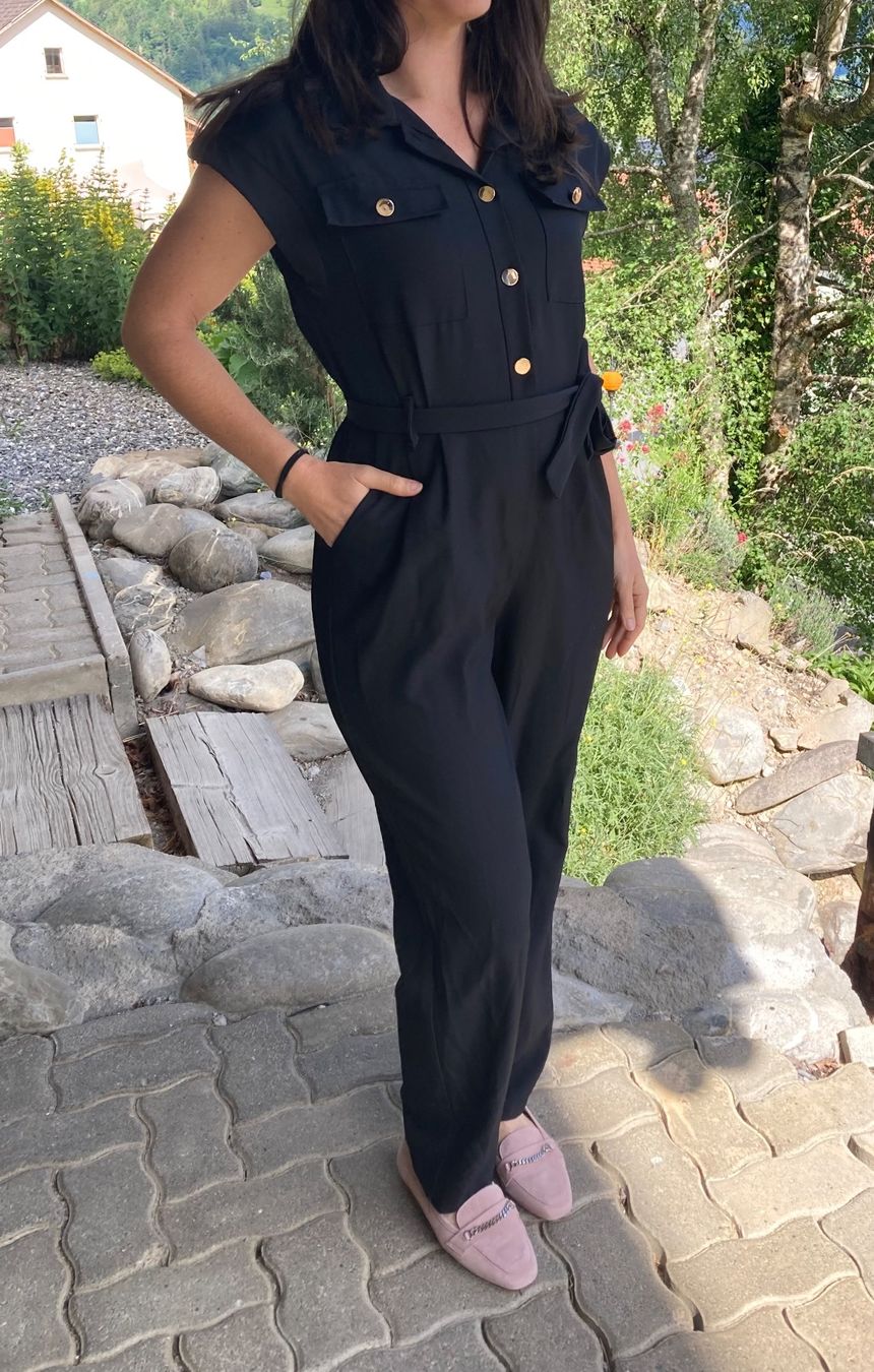 Tute: Overall Jumpsuit M schwarz – Usato da Seewis Dorf venduto da reddragon02