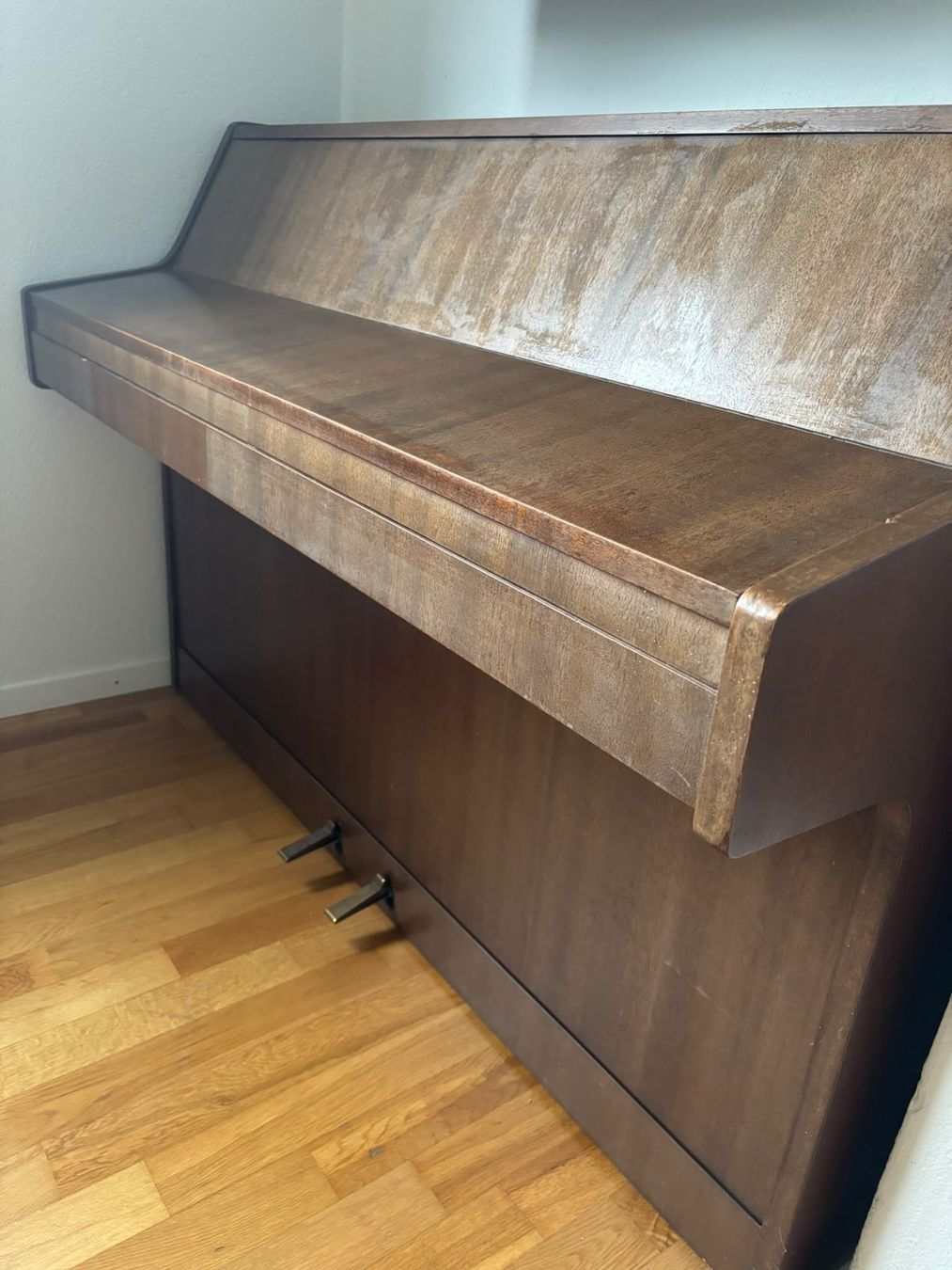Strumenti musicali: Bentley Klavier zu verschenken – Usato da Zürich venduto da Florexus 2