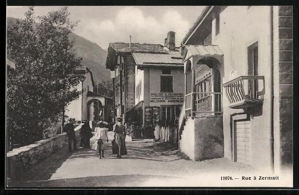 Cartoline postali: Zermatt, Strassenansicht mit Haus Melchi – Usato da Berlin venduto da bartko-reher