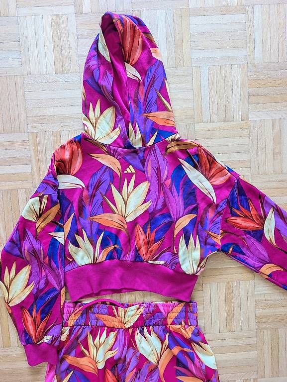 Ensembles & Tailleurs: Adidas Anzug Tropical – D'occasion à Uitikon Waldegg par Csilli 3