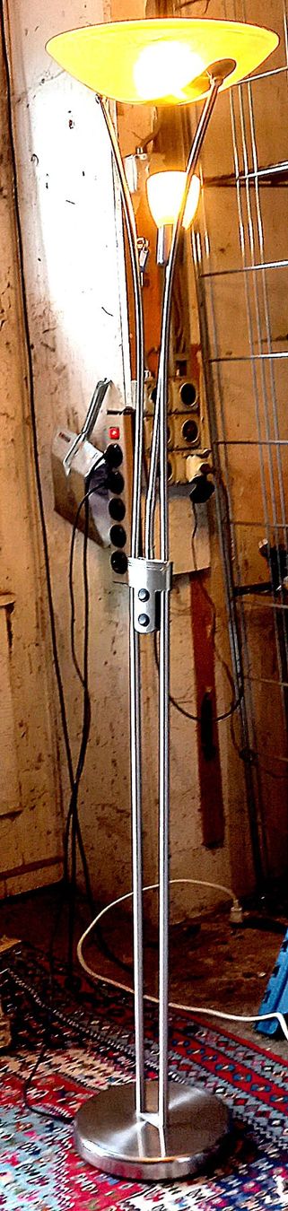 Lampade: Designer - Ständerlampe mit Leselampe – Usato da Baar venduto da 2cvbaar 2