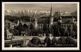 AK Bern, La Musée et les Alpes