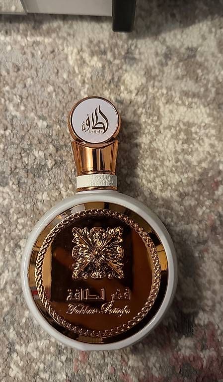 Lattafa Profumi & Eau de Toilette: Parfüm Fakhar Lattafa 100ml – Usato da Oberentfelden venduto da ale_k6mj